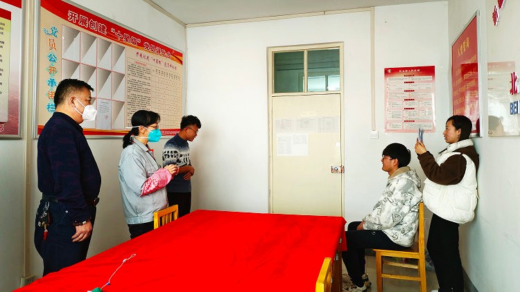 16789428608017.jpg 0302北屯分公司舉辦慶“三八”活動(dòng) (2)_副本.jpg